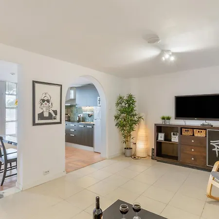 El Doctoral Apartment