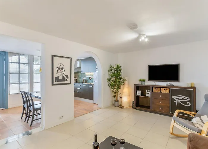 El Doctoral Appartement